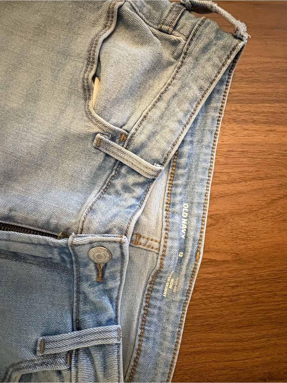 Old Navy Light Blue Women’s Jeans
